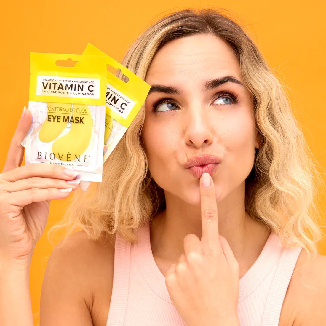 Mascarilla para ojos ultrabrillante con vitamina C, pomelo y ácido hialurónico | Biovène - Image 3