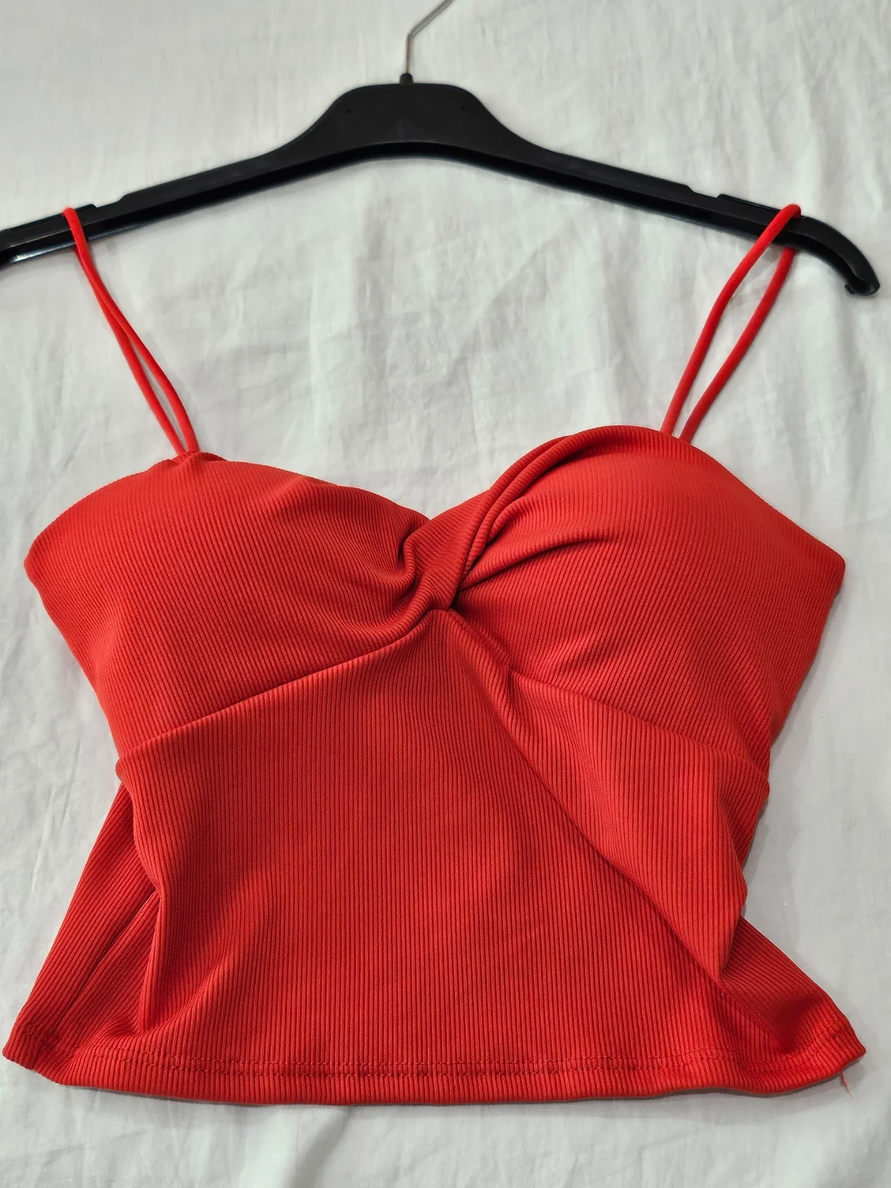 Top Wanda colores - Top canalé tirantes escote torcido - Image 8